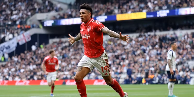 Nottm Forest VS Tottenham tạo sức hút tại Premier League
